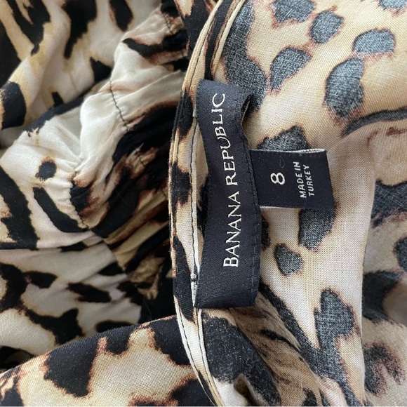 Banana Republic Cheeta Print Mini Dress Vneck Smocked Front Button Size 8 Medium - Picture 10 of 11